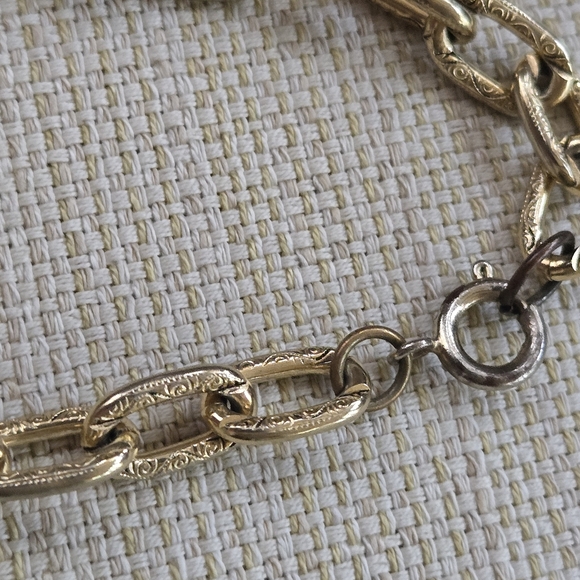 Faux Ambe Bead Necklace Leaves 18" Fall Colors Silver and Gold tone - Picture 7 of 10